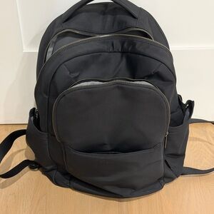 Away the commuter backpack black